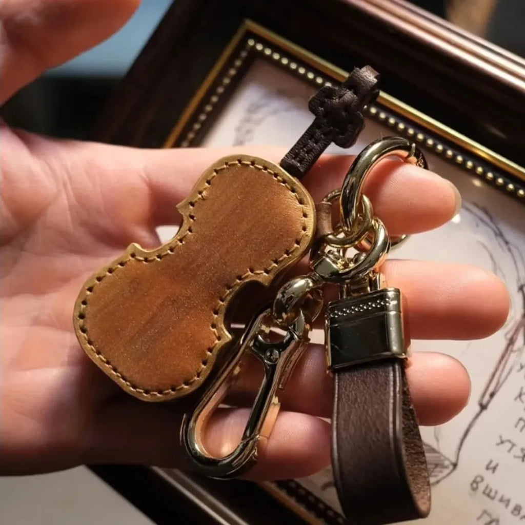Crafted Leather Violin Keychain Miniature Musical Instrumen Keychain Niche Design Sense Backpacks Decoration Gift For Christmas
